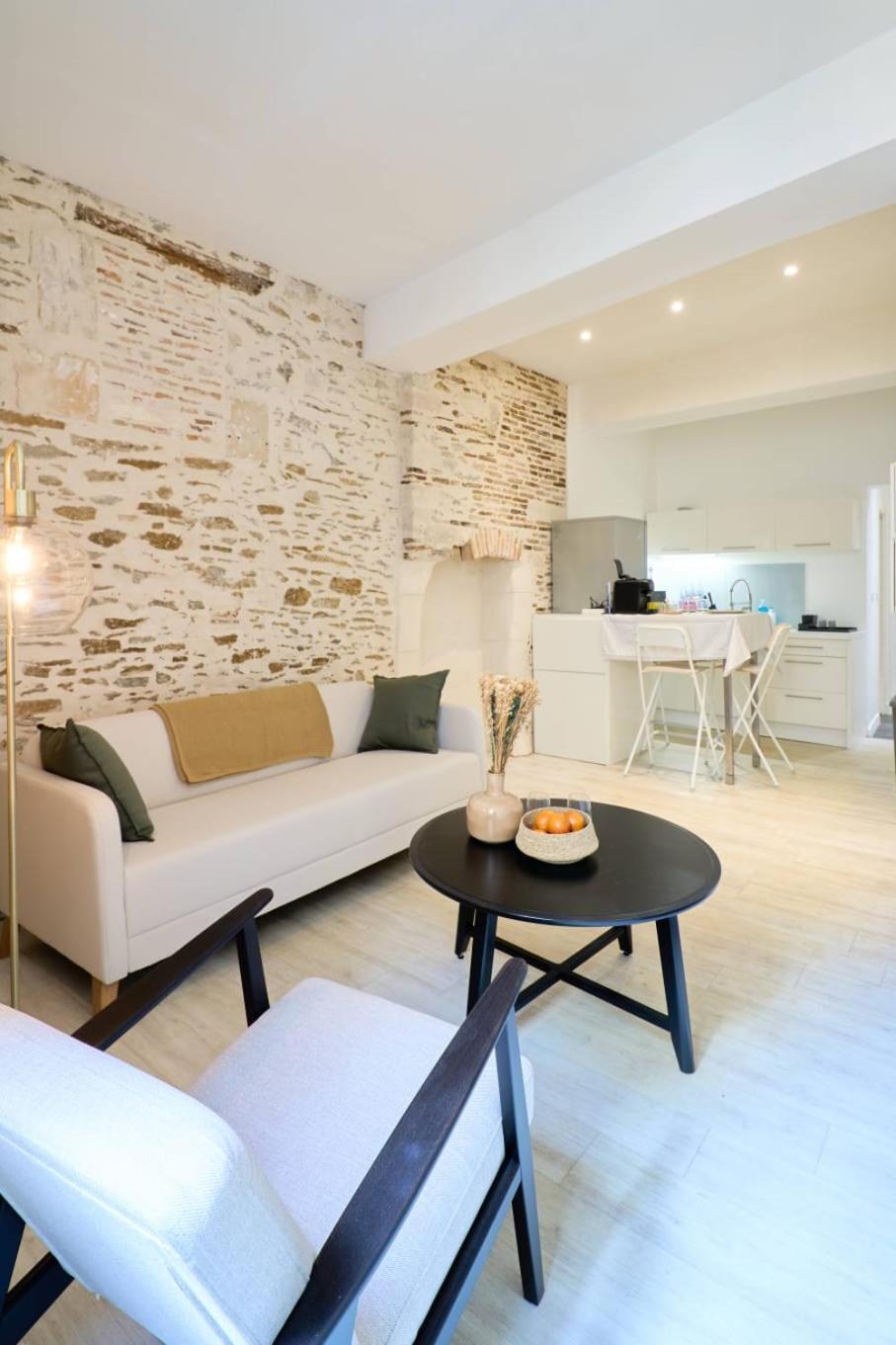 La Loge Des Carmelites Coeur De Nantes Wifi Apartamento Exterior foto